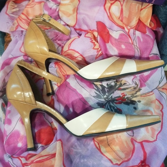 Enzo Angiolini Heels - Picture 2 of 8